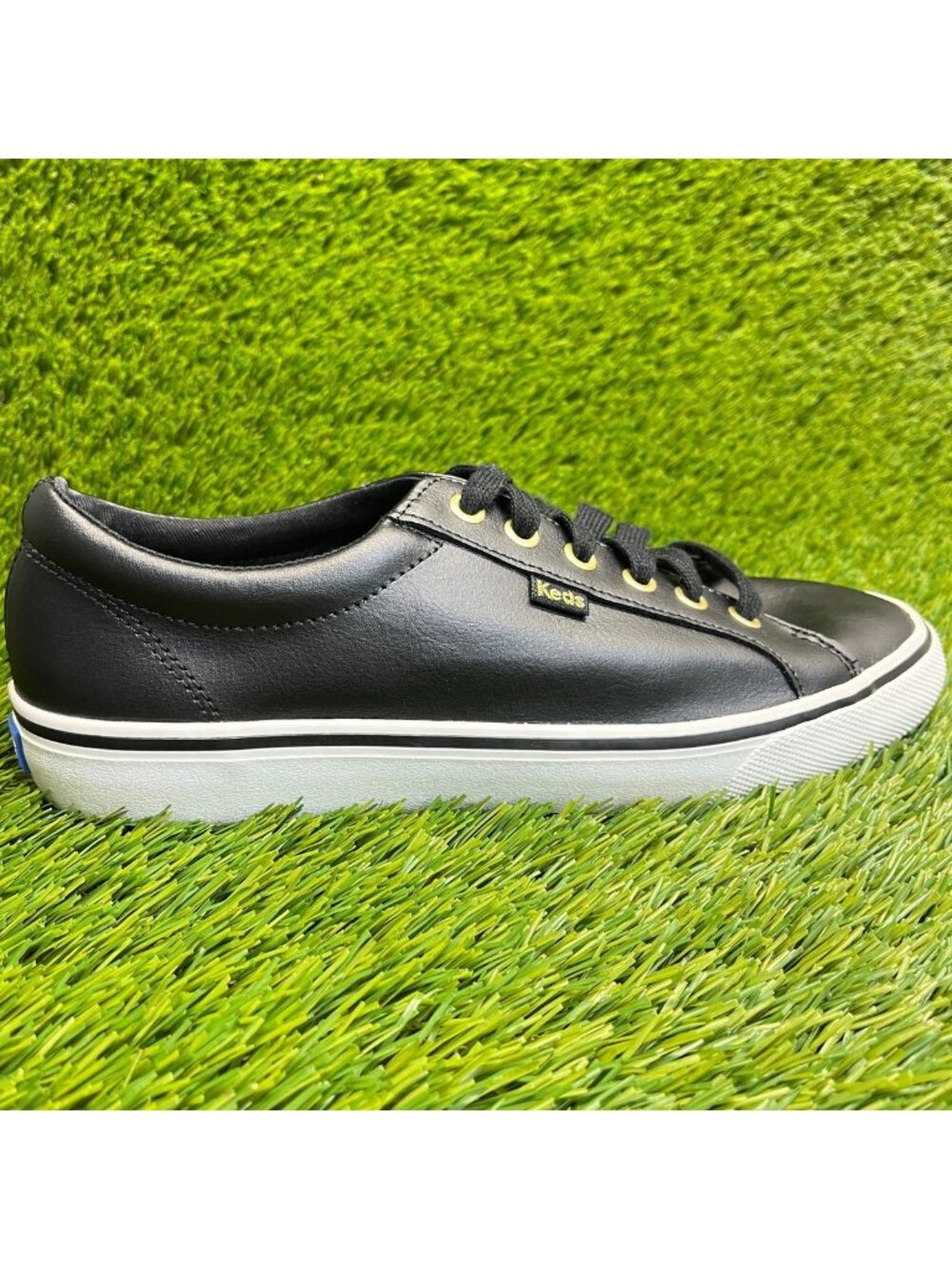 Keds Jump Kick Leather Womens Size 9 Black Gum Athletic Lifestyle Shoes Sneakers